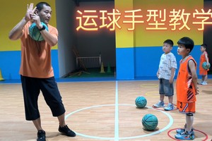 篮球训练方法大全集视频播放